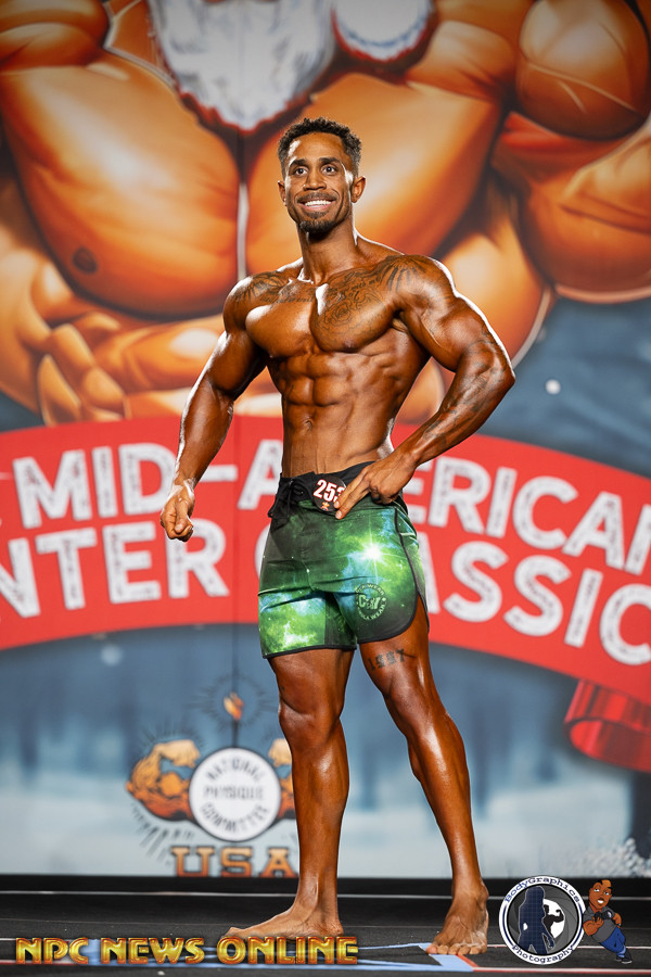 yusuf haddad men’s physique